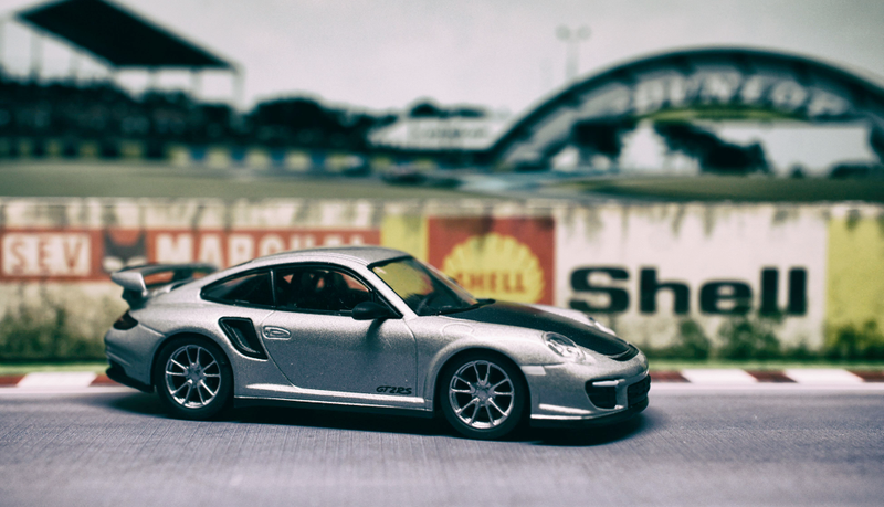 Illustration for article titled Teutonic Tuesday: Mehr RennSport. Mit Turbo!